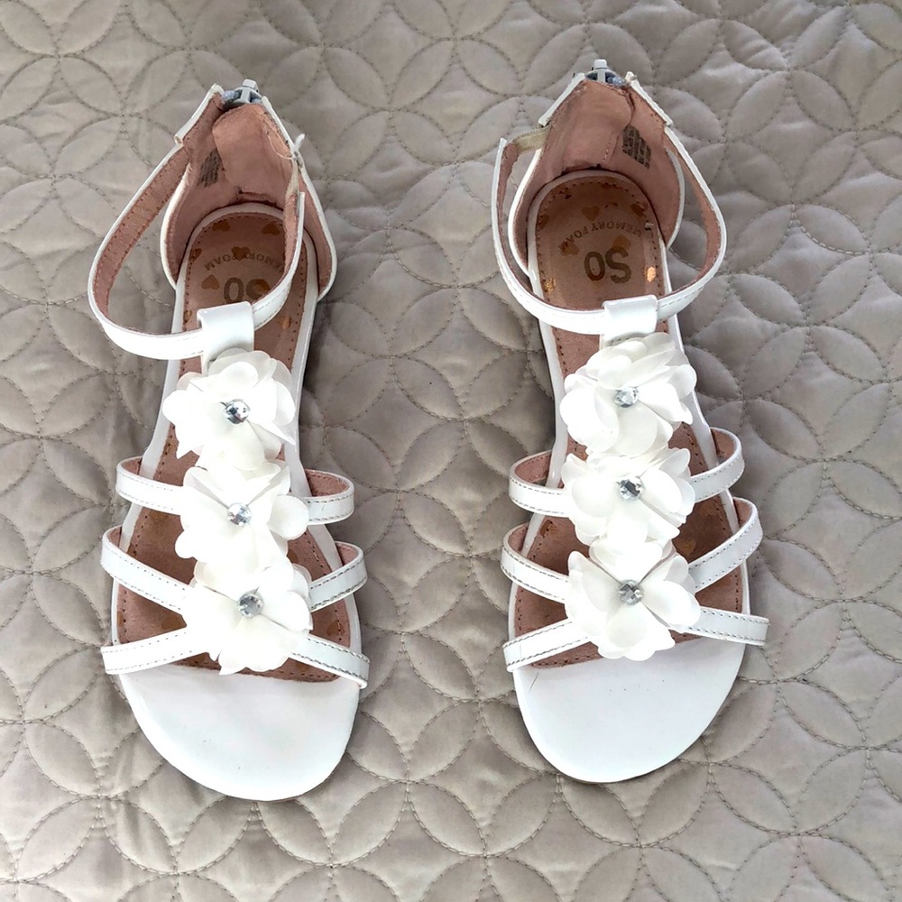 SO girls sandals size 2